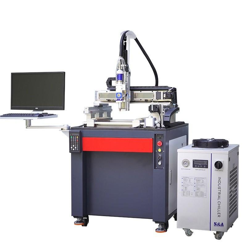 Laser cutting machine